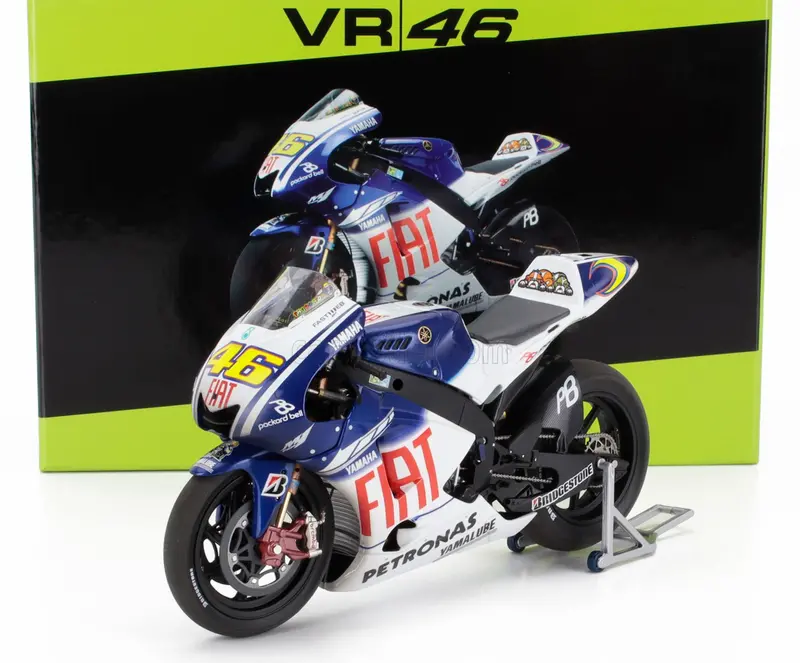 1:12 2009 Valentino Rossi - World Champion -- #46 Yamaha Motogp -- Minichamps 1