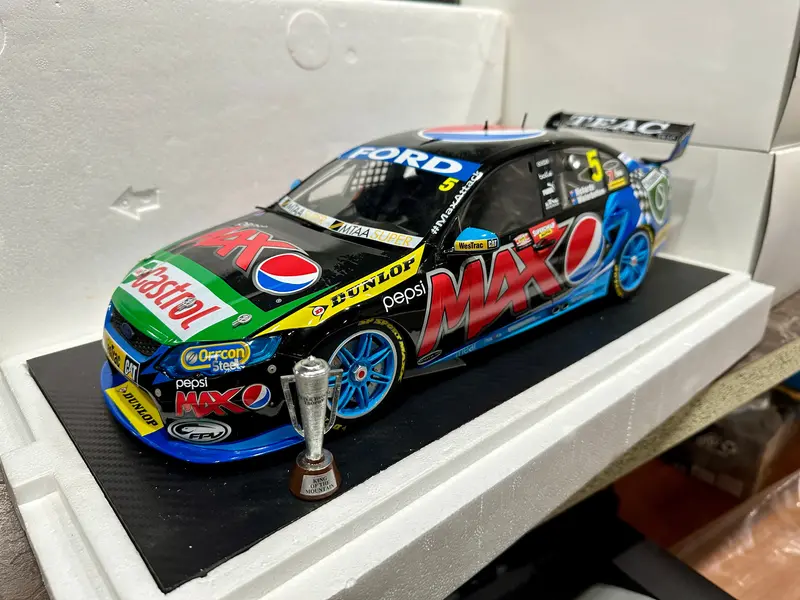 1:12 2013 Bathurst Winner -- Pepsi Max Ford Fg Falcon -- Apex Replicas Ar12001 1