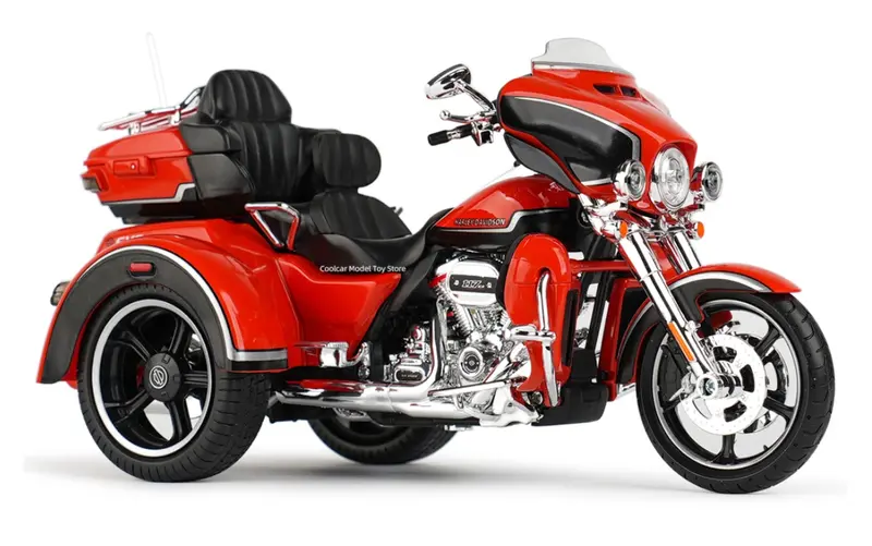 1:12 2021 Harley Davidson Cvo Tri Glide Motorbike -- Orange/Black -- Maisto 1