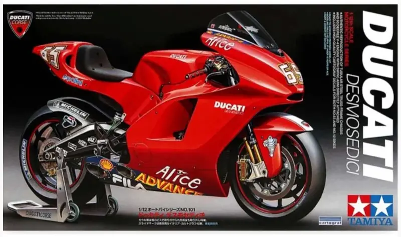 1:12 Ducati Desmosedici -- Plastic Kit -- Tamiya 14101 1