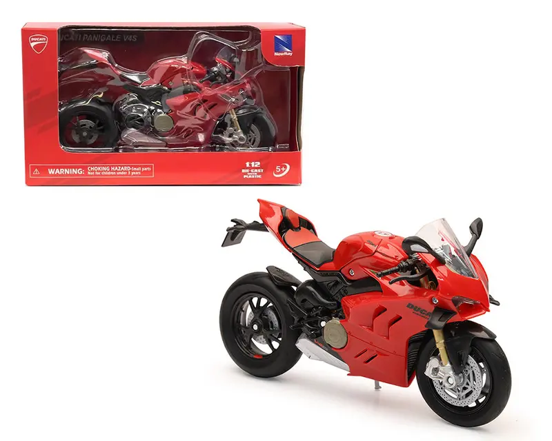 1:12 Ducati Panigale V4s 2016 -- Red -- New Ray Motorbike 1