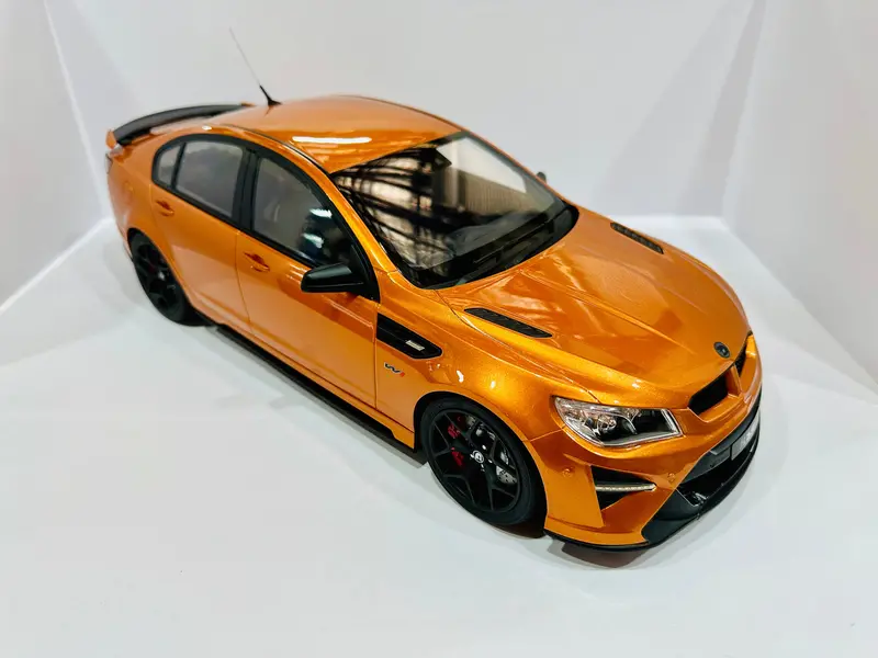 1:12 Hsv Gtsr W1 -- Light My Fire -- Biante 1