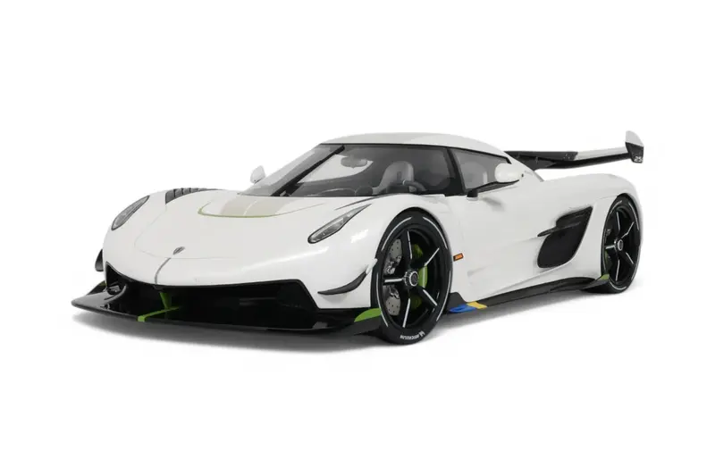 1:12 Koenigsegg Jesko 2019 -- Crystal White -- Gt Spirit Gt501 1