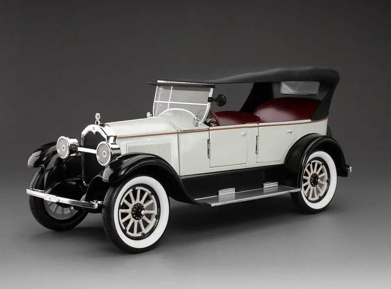 1:18 1925 Buick Model 25 Cabriolet -- Silver / Black -- Sunstar 1