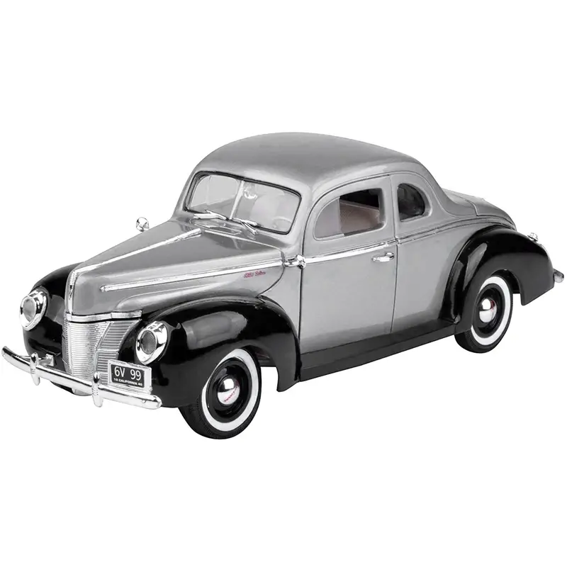 1:18 1940 Ford Deluxe -- Grey/Black -- Motormax: Timeless Classics 1