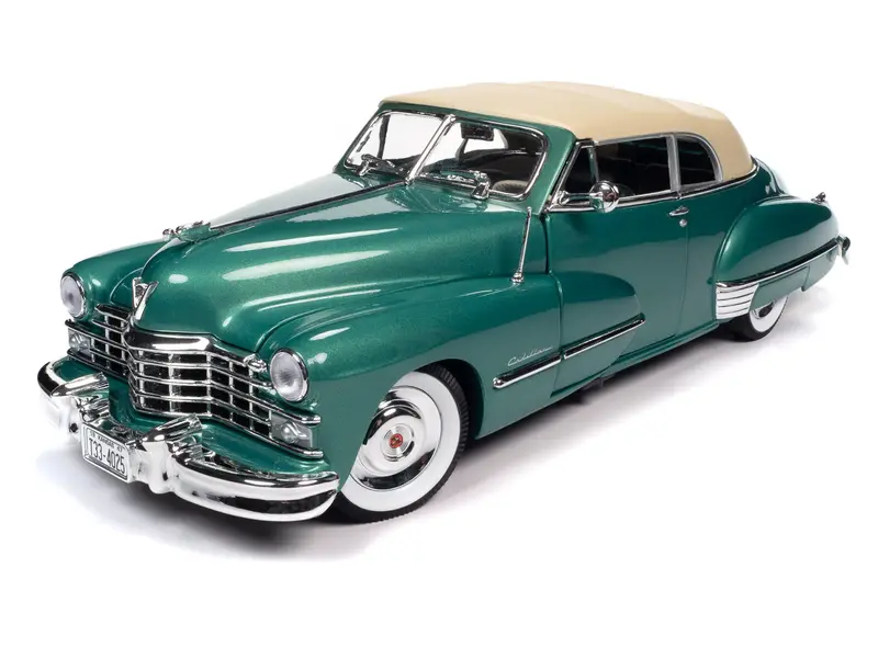 1:18 1947 Cadillac Series 62 Soft Top -- Green/White -- Auto World 1