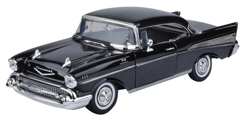 1:18 1957 Chevrolet Bel Air Hardtop -- Black -- Motormax: Timeless Classics 1