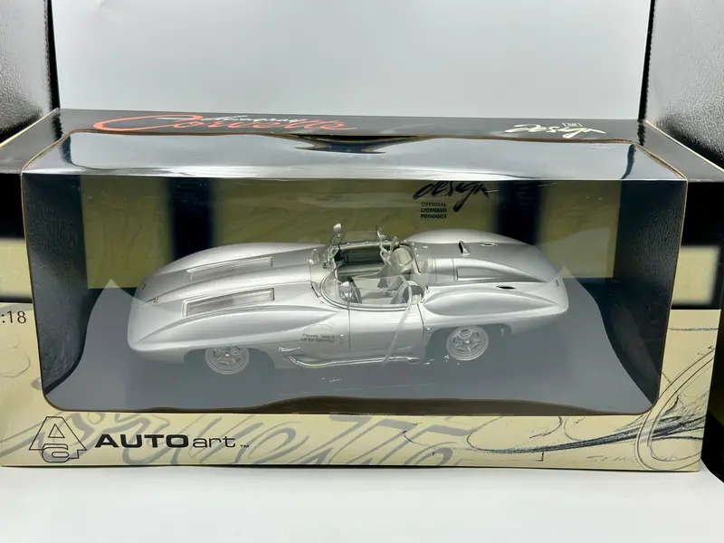 1:18 1959 Chevrolet Corvette Stingray -- Silver -- Autoart 71000 1