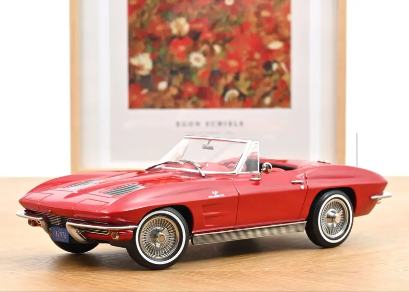 1:18 1963 Chevrolet Corvette Stingray Convertible -- Riverside Red -- Norev 1