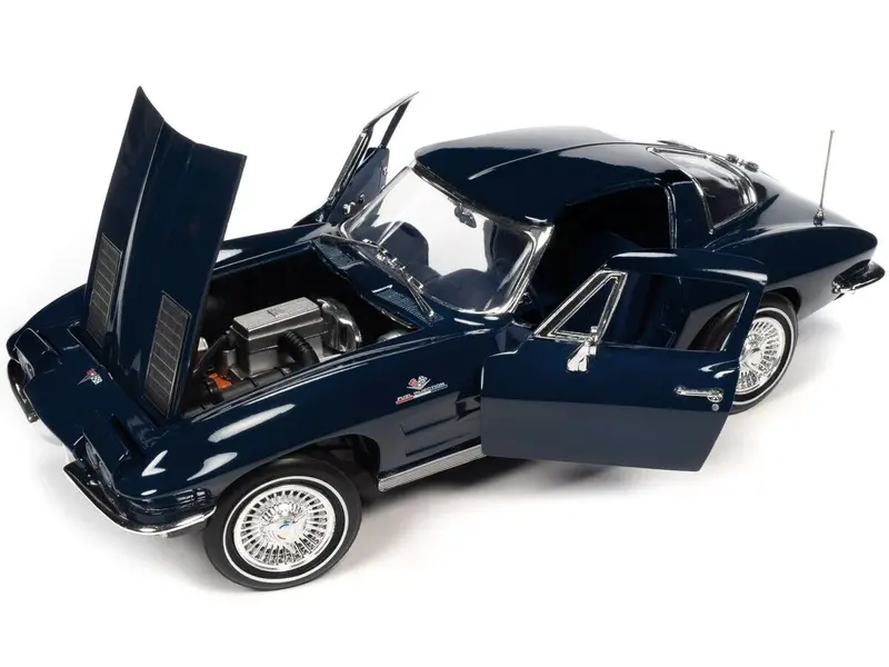 1:18 1963 Chevrolet Corvette Stingray -- Daytona Blue -- American Muscle 2