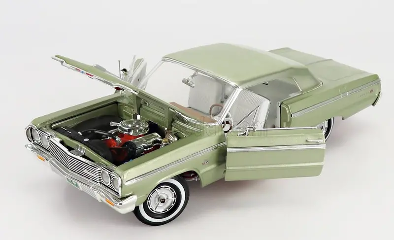 1:18 1964 Chevrolet Impala Ss 409 Hardtop -- Meadow Green -- American Muscle 2