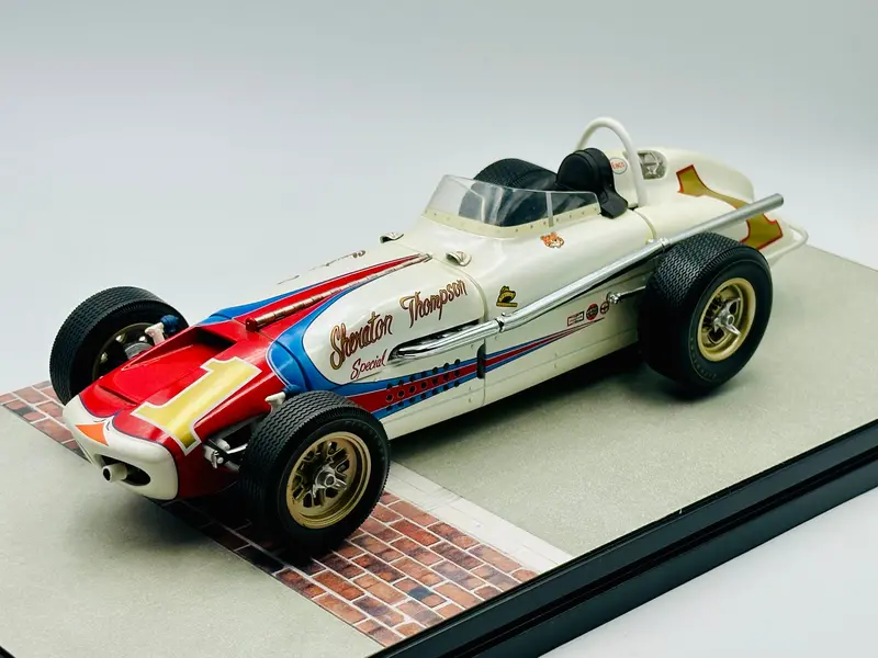 1:18 1964 Indy 500 Winner -- A.J. Foyt -- #1 Watson Roadster -- Carousel 1 1