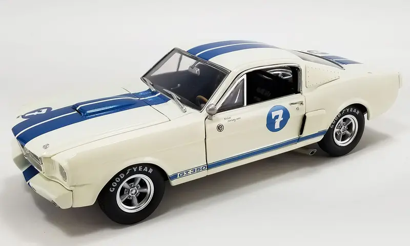1:18 1965 Ford Mustang Shelby Gt350r -- #7 Stirling Moss -- Acme 1