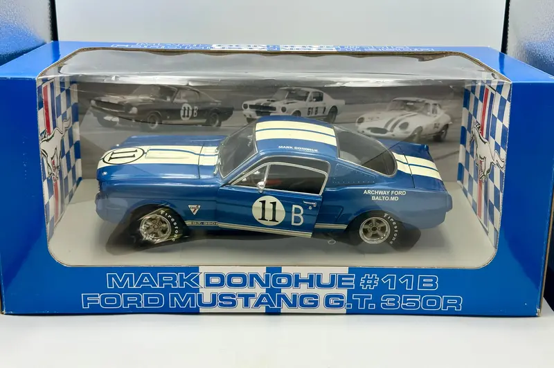 1:18 1965 Mark Donohue -- #11 Ford Mustang Gt350r -- Gmp 1