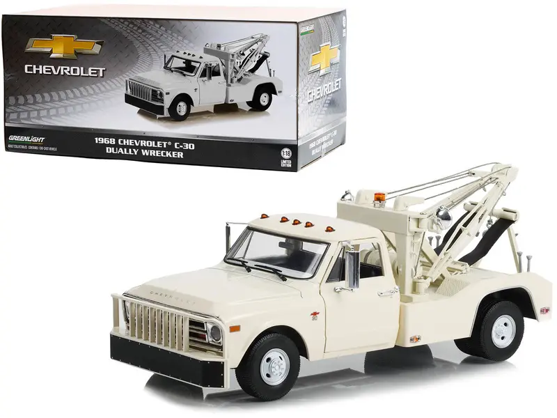 1:18 1968 Chevrolet C-30 Dually Tow Truck -- White -- Greenlight 1