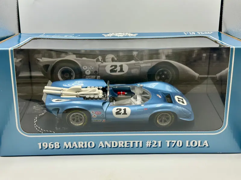 1:18 1968 Mario Andretti -- #21 Lola T70 -- Gmp 1