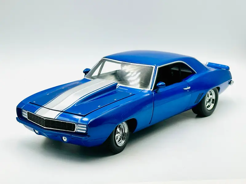 1:18 1969 Chevrolet Camaro -- 1320 Drag Kings -- Blue -- Gmp 1