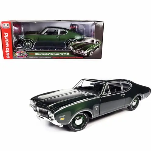 1:18 1969 Oldsmobile Cutlass W31 (Mcacn) -- Grade Green -- American Muscle 1