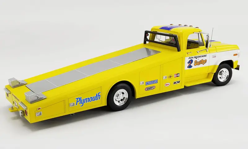 1:18 1970 Dodge D-300 Ramp Truck -- Don Prudhomme "The Snake" -- Acme 2