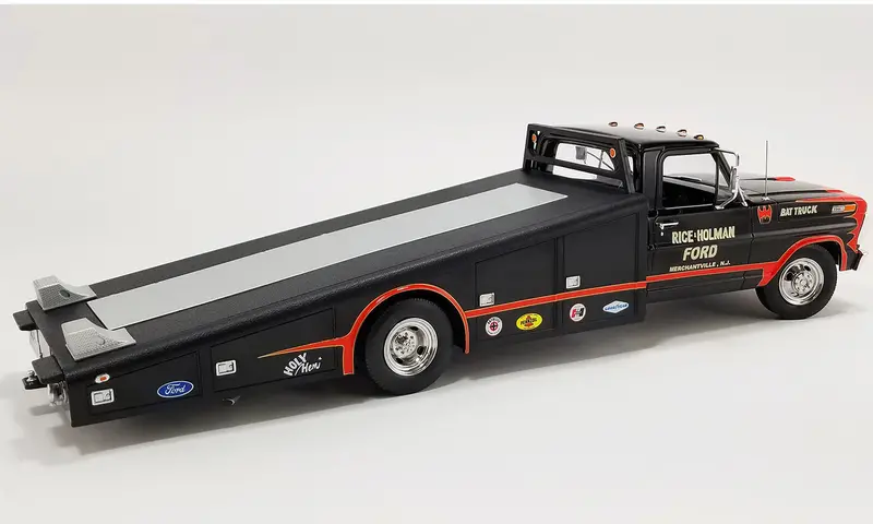 1:18 1970 Ford F-350 Ramp Bat Truck -- Rice & Holman Ford Batcar -- Acme 2