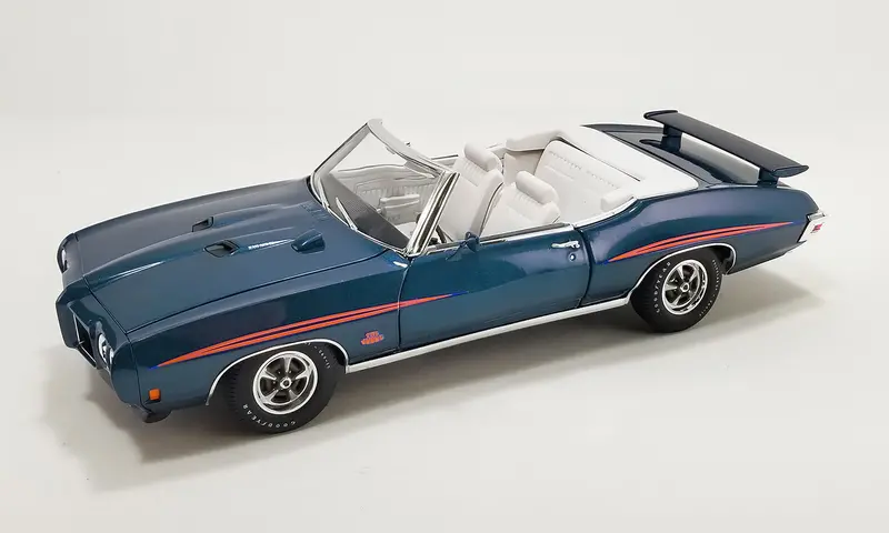 1:18 1970 Pontiac Gto Judge Convertible -- Atoll Blue -- Acme 1