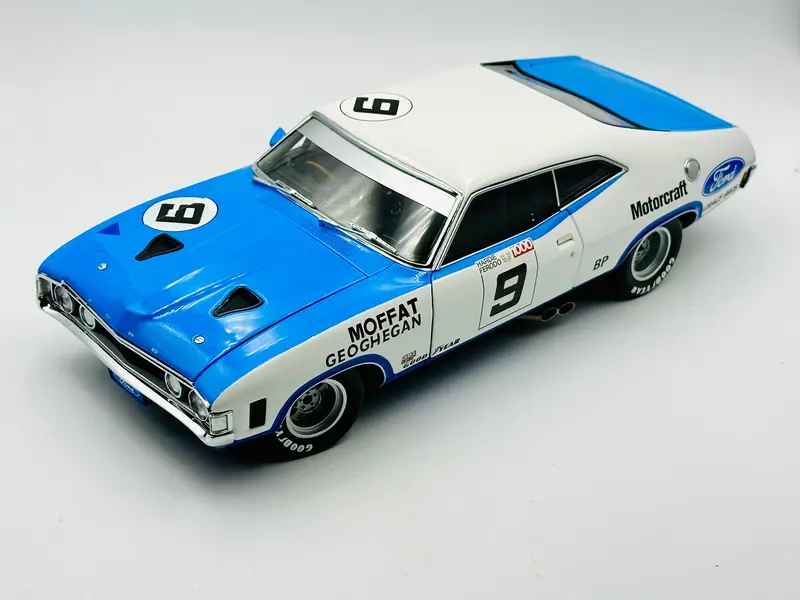 1:18 1973 Bathurst Winner Allan Moffat -- Ford Xa Falcon -- Classic Carlectables 1