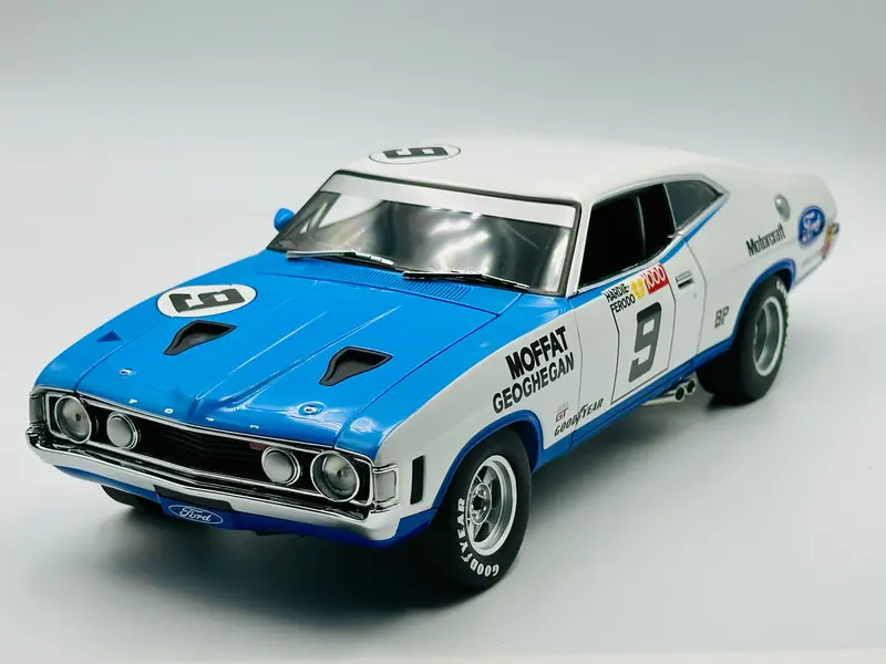 1:18 1973 Bathurst Winner Allan Moffat -- Ford Xa Falcon Gt -- Biante/Autoart 1