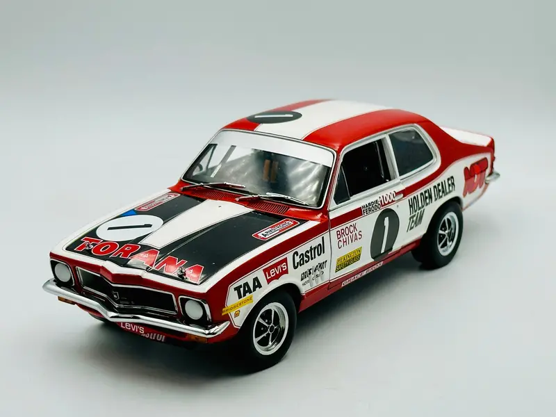 1:18 1973 Peter Brock Bathurst -- *Signed* Holden Lj Torana Gtr Xu-1 -- Biante 1