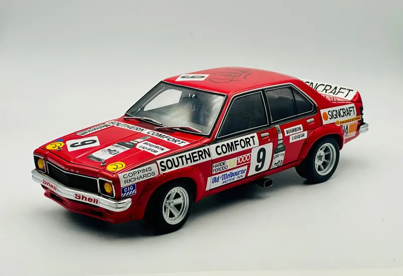 1:18 1974 Bathurst Richards/Coppins -- Holden Lh Torana L34 -- Biante/Autoart 1