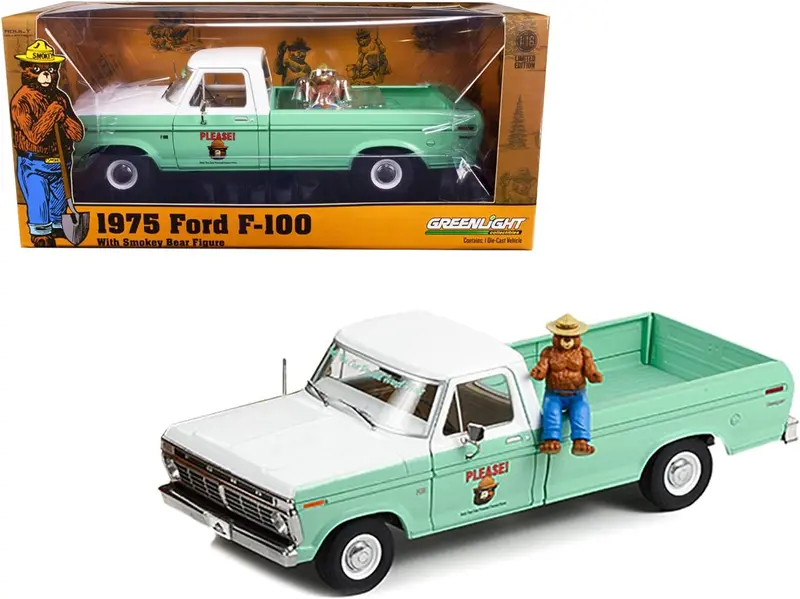 1:18 1975 Ford F-100 W/Smokey Bear Figurine - Forest Service Green -- Greenlight 1
