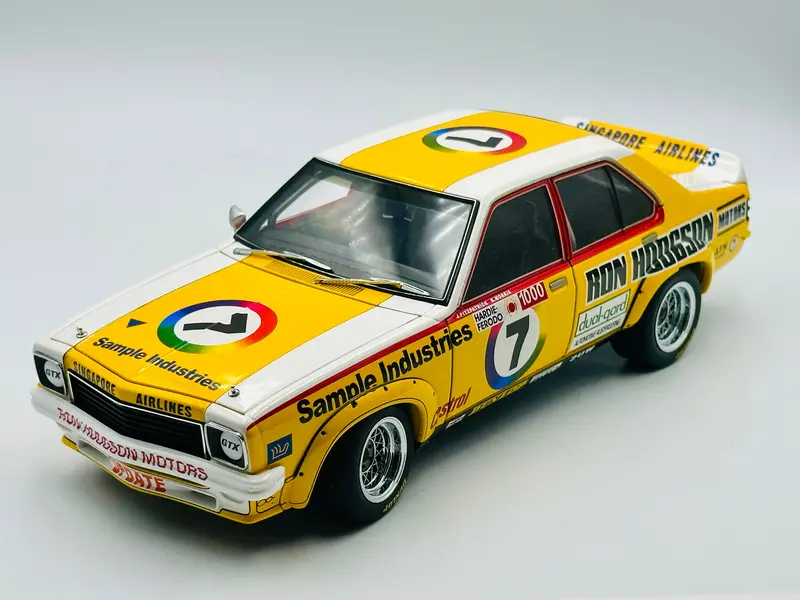 1:18 1976 Bathurst Winner -- Bob Morris -- Holden Lh Torana L34 -- Biante 1
