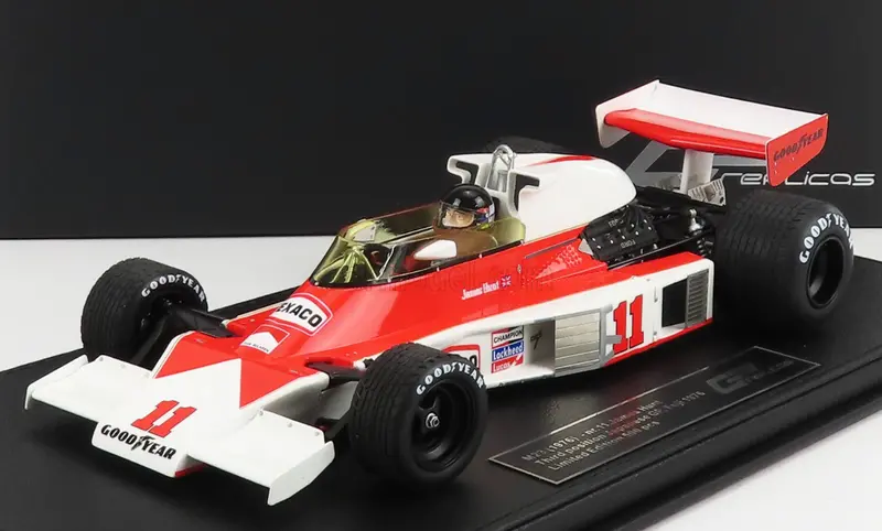 1:18 1976 James Hunt -- World Champion -- Mclaren F1 M23 -- Gp Replicas F1 1