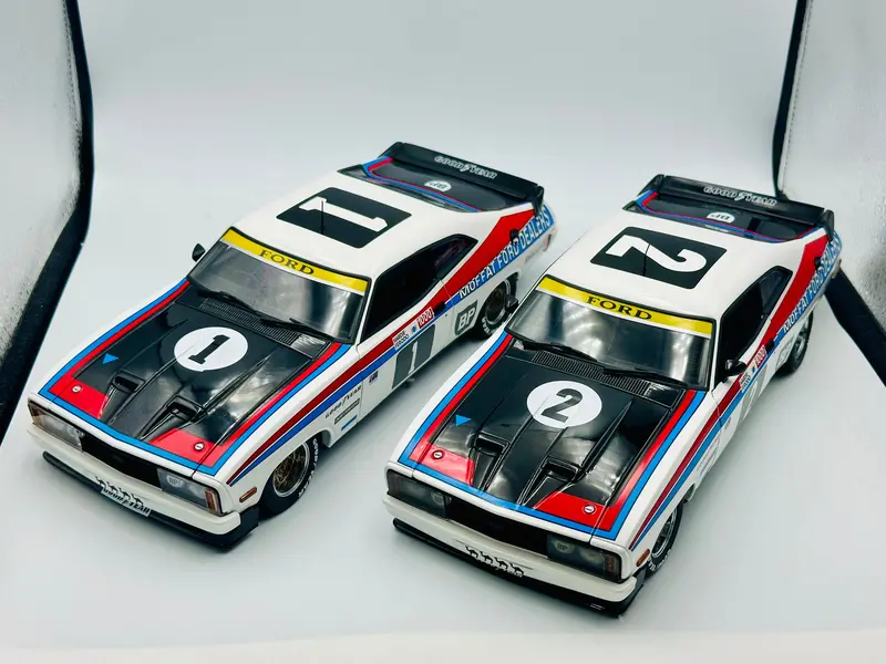 1:18 1977 Bathurst Winner #1 & #2 Finish -- Twin Set -- Ford Xc Falcon -- Biante 1