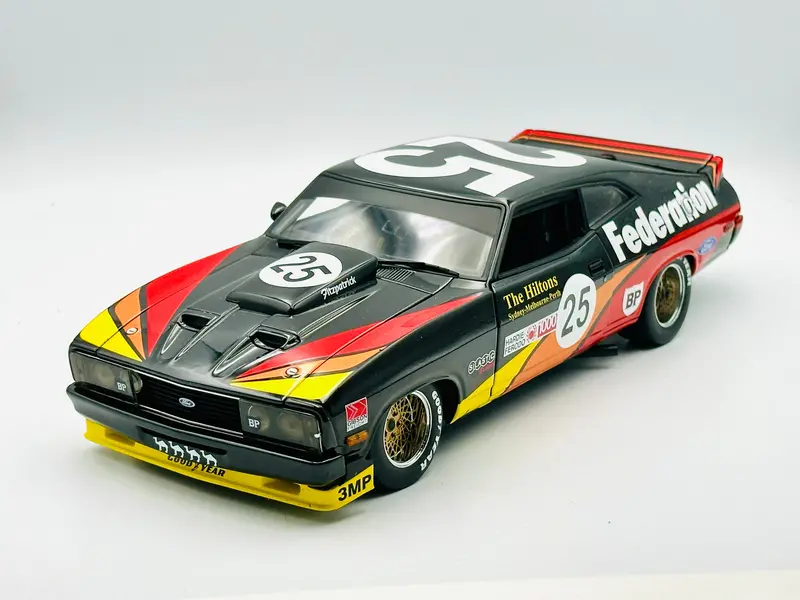 1:18 1979 Bathurst Allan Moffat -- Ford Xc Falcon "Federation" -- Biante 1