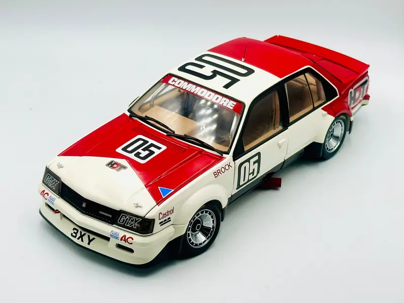 1:18 1982 Peter Brock -- Symmons Plains Holden Vc Commodore -- Classic 1