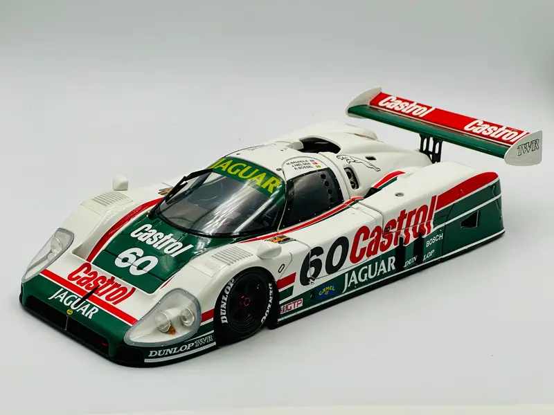 1:18 1988 24H Daytona Winner -- #60 Jaguar Xjr-9Lm -- Exoto 1