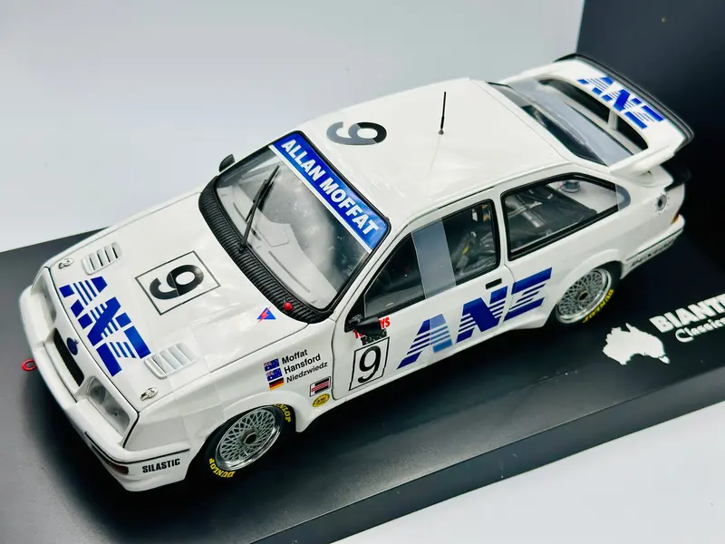 1:18 1988 Bathurst -- Allan Moffat -- Anz Ford Sierra Rs500 -- Biante 1