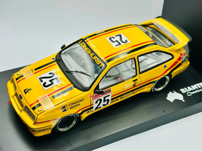 1:18 1988 Bathurst Winner -- #25 Longhurst/Mezera -- Ford Sierra Rs500 -- Biante 1