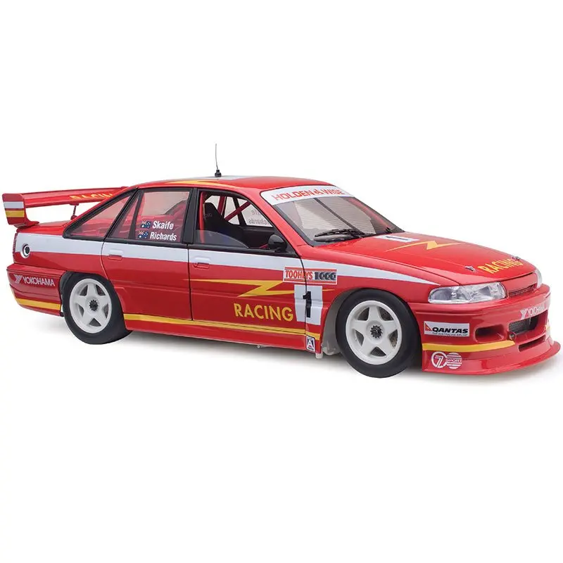1:18 1993 Bathurst Mark Skaife/Jim Richards -- Holden Vp Commodore -- Classic 1