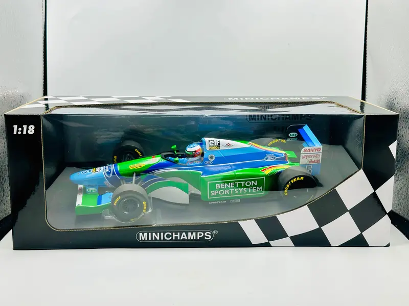 1:18 1994 Michael Schumacher -- Brazilian Gp Winner -- #5 Benetton B194 -- Minic 1