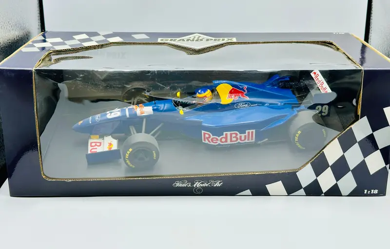 1:18 1995 Karl Wendlinger -- #29 Sauber Ford C14 -- Minichamps F1 1