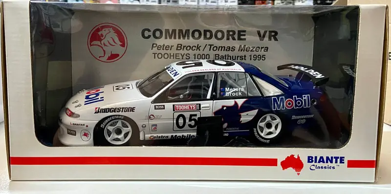 1:18 1995 Peter Brock/Mezera -- Bathurst Hrt Holden Vr Commodore -- Biante 1