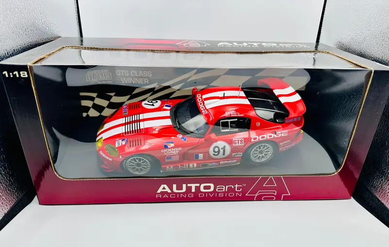 1:18 1999 American Le Mans Gts Class Winner -- #91 Dodge Viper Gtsr -- Autoart 1