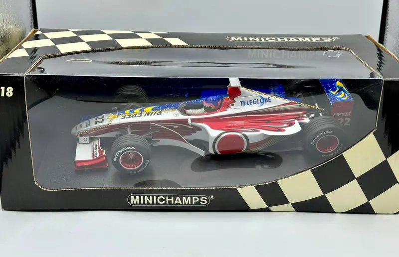 1:18 1999 Jacques Villeneuve -- #22 Bar 01 Supertec -- Minichamps F1 1