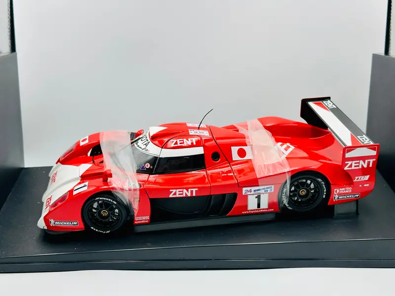 1:18 1999 Le Mans 24H -- #1 Toyota Gt1 Ts020 -- Autoart 89986 1