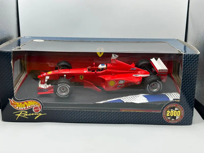 1:18 2000 Michael Schumacher -- #3 Ferrari F1-2000 Showcar -- Hot Wheels F1 1