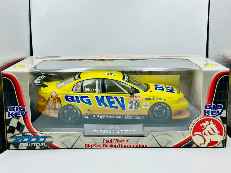 1:18 2000 Paul Morris -- #29 Big Kev Holden Vt Commodore -- Classic Carlectables 1