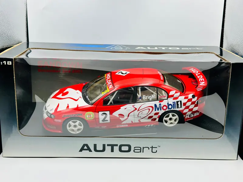 1:18 2001 Sandown - Jason Bright -- Holden Racing Team -- Biante/Autoart 1