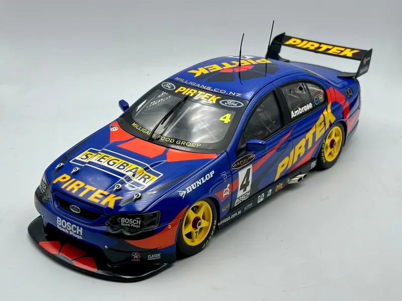 1:18 2003 Marcos Ambrose -- Pirtek Ford Ba Falcon -- Classic Carlectables 1