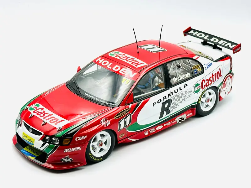 1:18 2005 Steven Richards -- Perkins Holden Vy Commodore -- Classic Carlectables 1